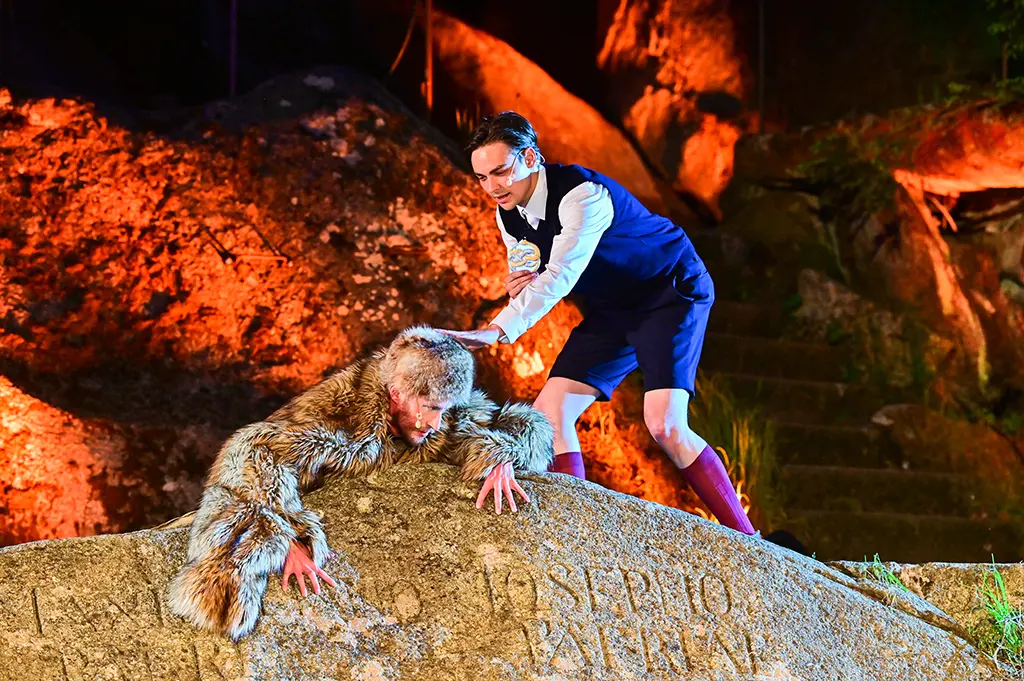 Luca-Noel Bock als Bastian Balthasar Bux