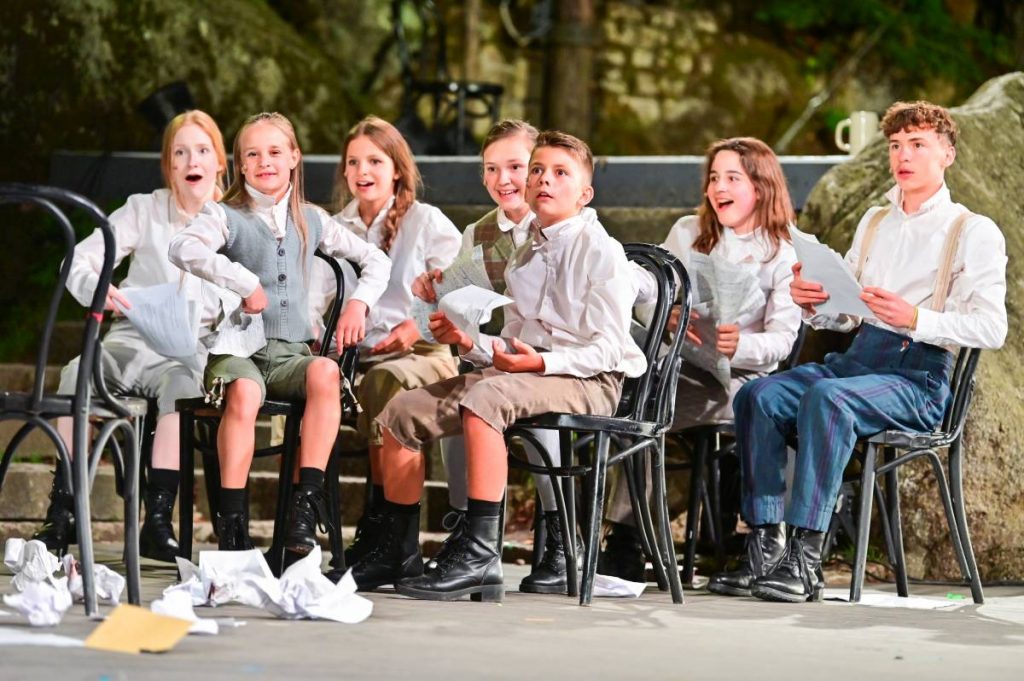 Szene aus HOPPELPOPPEL ODER JEAN PAULS ZAUBERLAND