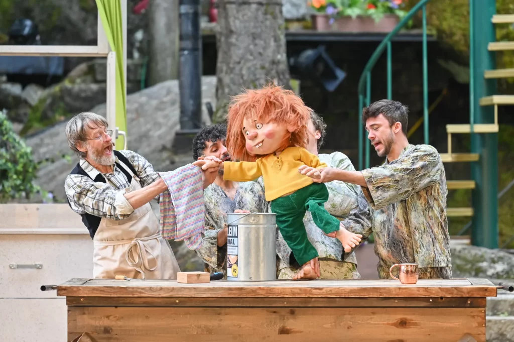 MEISTER EDER UND SEIN PUMUCKL