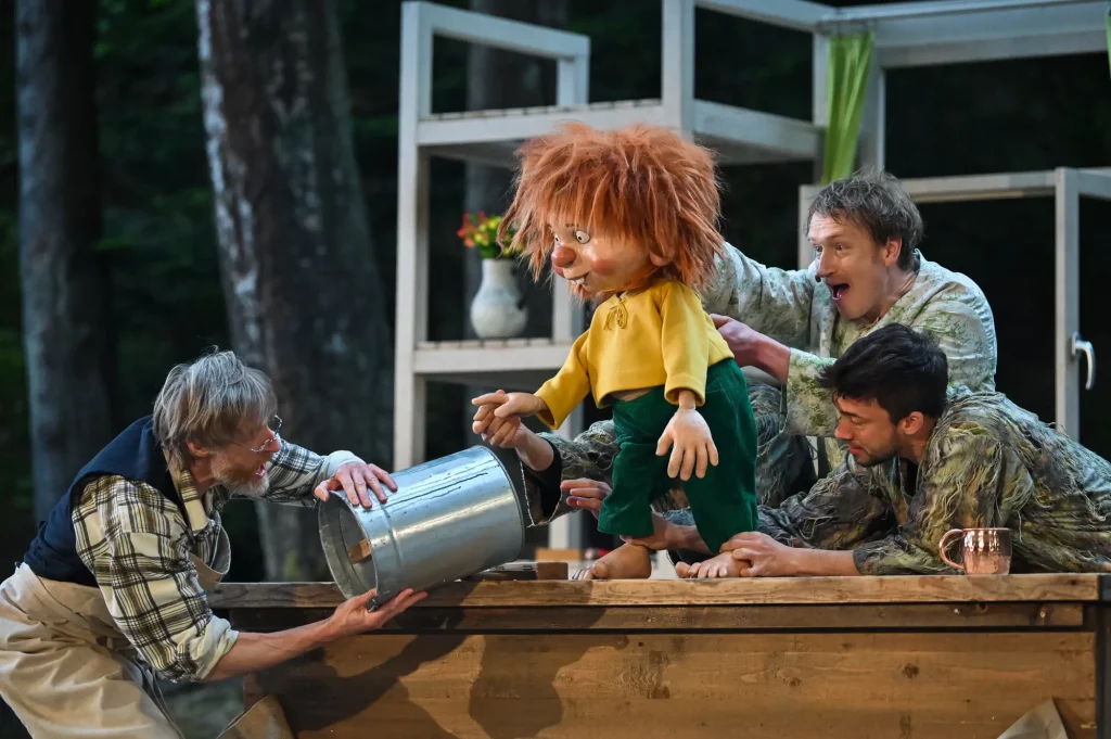 MEISTER EDER UND SEIN PUMUCKL