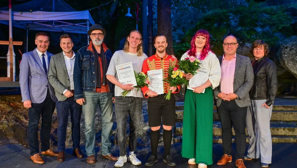 Peter Berek, Nicolas Lahovnik, Uwe Hoppe, Mats Visser und Adam Demetz sowie Amy