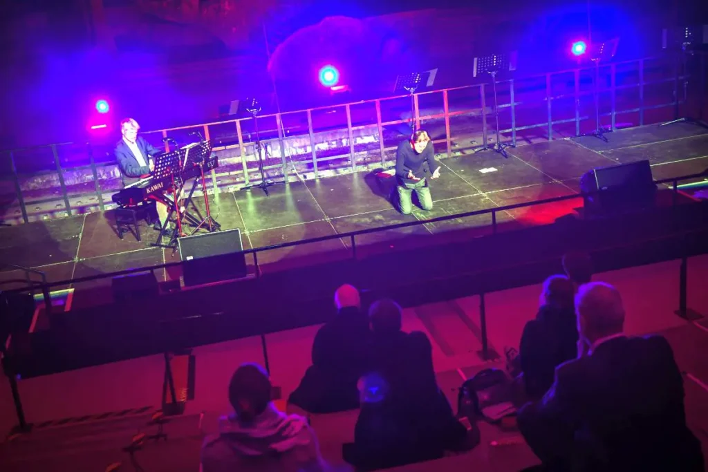 Gunnar Frietsch DER NAME DER ROSE