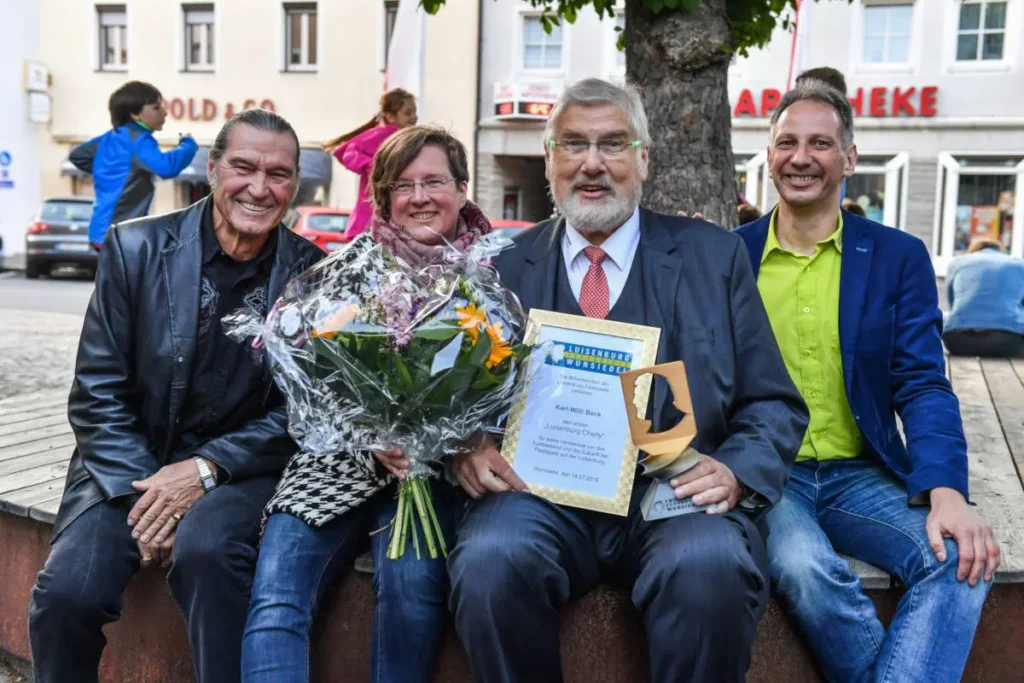 Gruppenfoto Günter Ziegler, Birgit Simmler, Karl-Willi Beck und Harald Benz