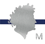 Der Luisenburg-Kopf in Silber mit dem Buchstaben M